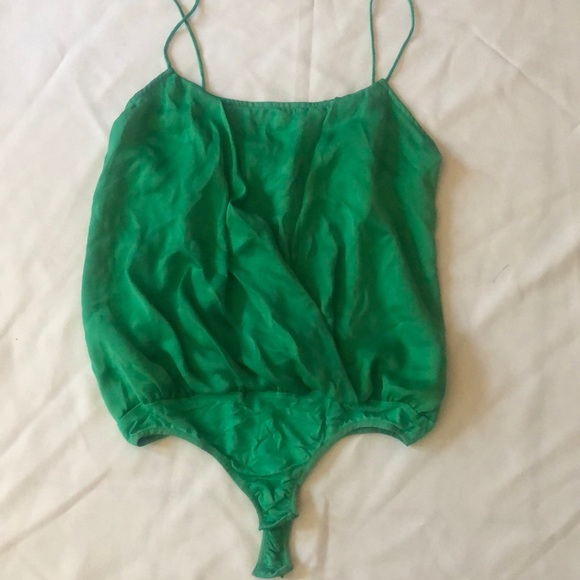 New Guess by Marciano Natalie Draped surplice top - Picture 1 of 8